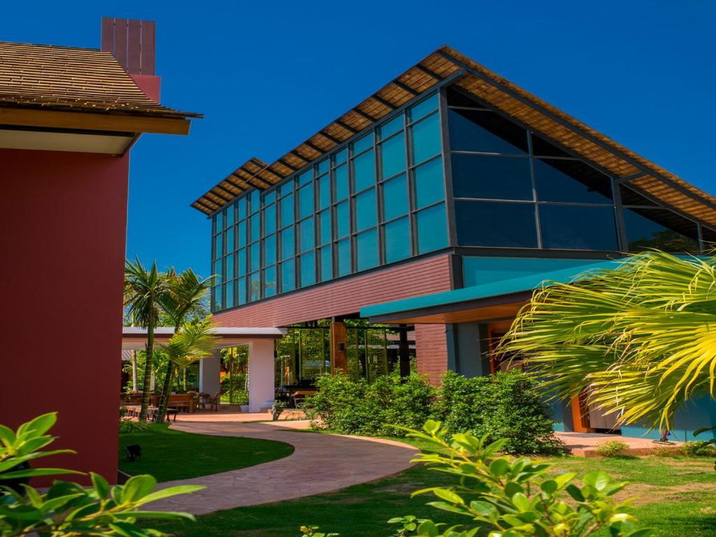 Mai Morn Resort Sha Plus Phuket Eksteriør bilde